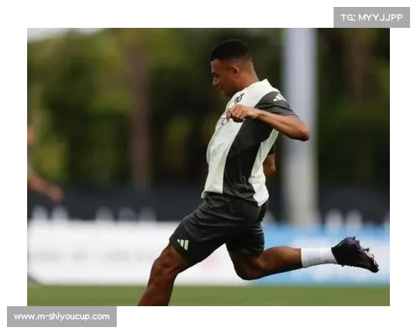 贡萨洛坦言担任姆巴佩替补不易，珍惜皇马信任